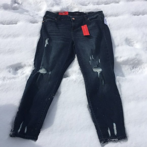 Celebrity Pink midrise girlfriend jeans - size 18 - Picture 1 of 5